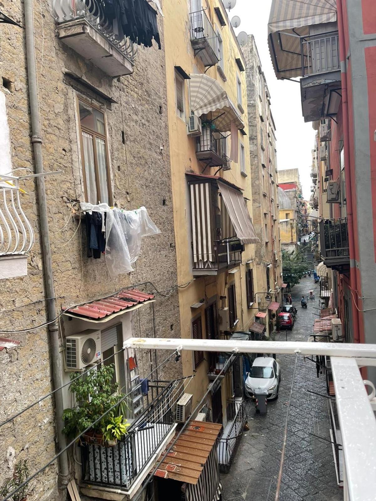 那不勒斯Domus Carmela住宿加早餐旅馆 外观 照片