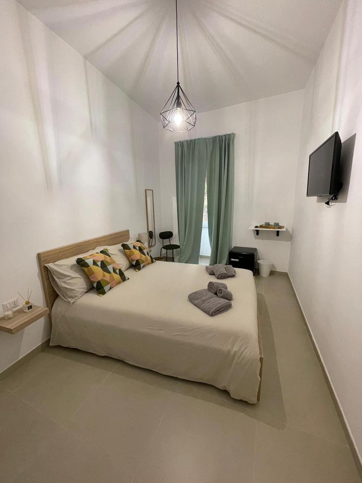 那不勒斯Domus Carmela住宿加早餐旅馆 外观 照片